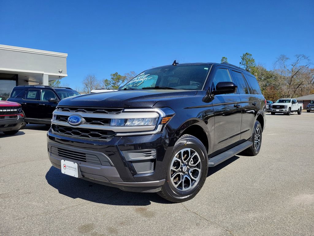 Used 2024 Ford Expedition XLT