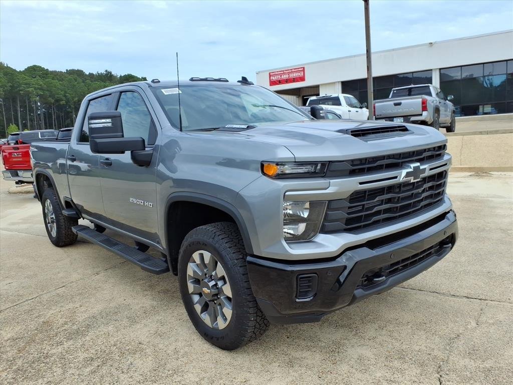 New 2025 Chevrolet Silverado 2500 Custom w/ Custom Value Package image 7