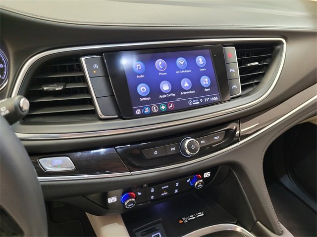 Used 2024 Buick Enclave Essence w/ Experience Buick Package image 23