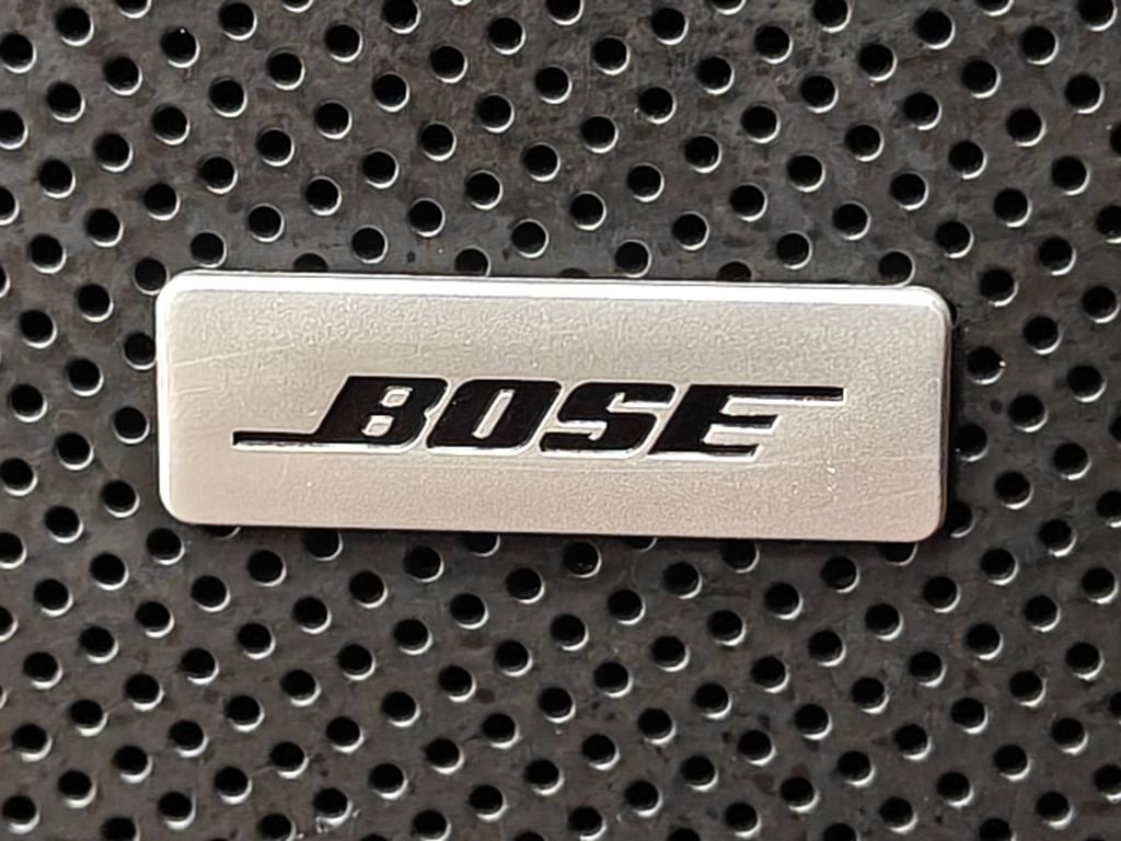 Used 2021 Chevrolet Camaro SS w/ Wild Cherry Design Package 2 RWD image 12