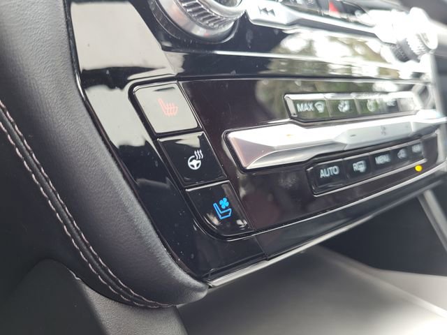 Used 2022 Ford Explorer Platinum w/ Equipment Group 601A image 27