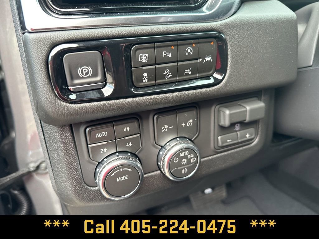 New 2026 GMC Yukon Denali w/ Denali Reserve Package AWD/4WD image 18