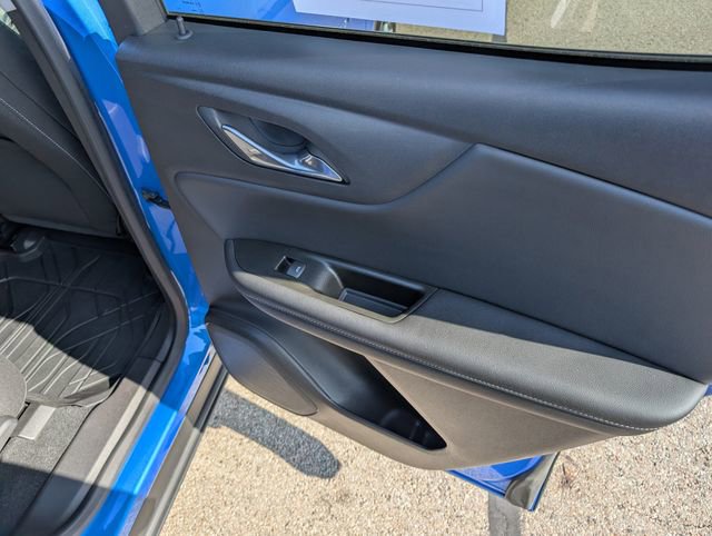 Used 2024 Chevrolet Blazer LT w/ LPO, Floor Liner Package FWD image 6