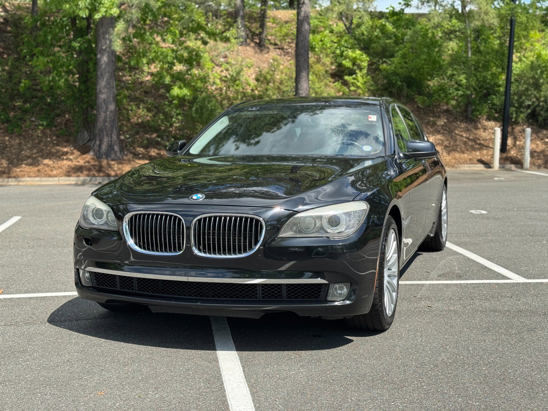 Used 2012 BMW 750Li image 3