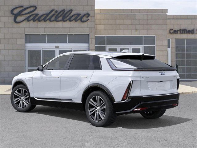 New 2026 Cadillac Lyriq Premium Luxury w/ LPO, Floor Liner Package image 3
