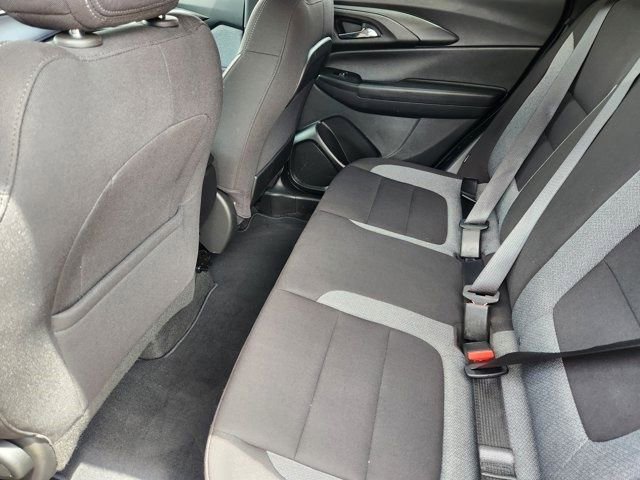 Used 2024 Chevrolet TrailBlazer LT w/ LT Cold Weather Package FWD image 37