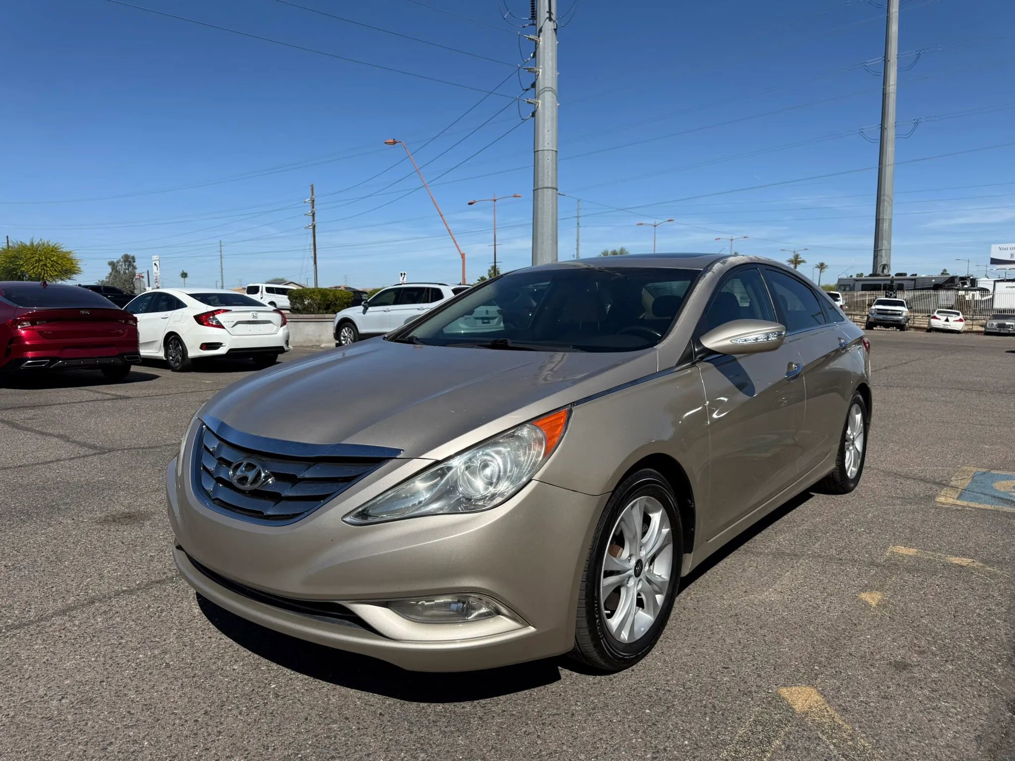 Used 2011 Hyundai Sonata Limited w/ Navigation Pkg 5 image 4