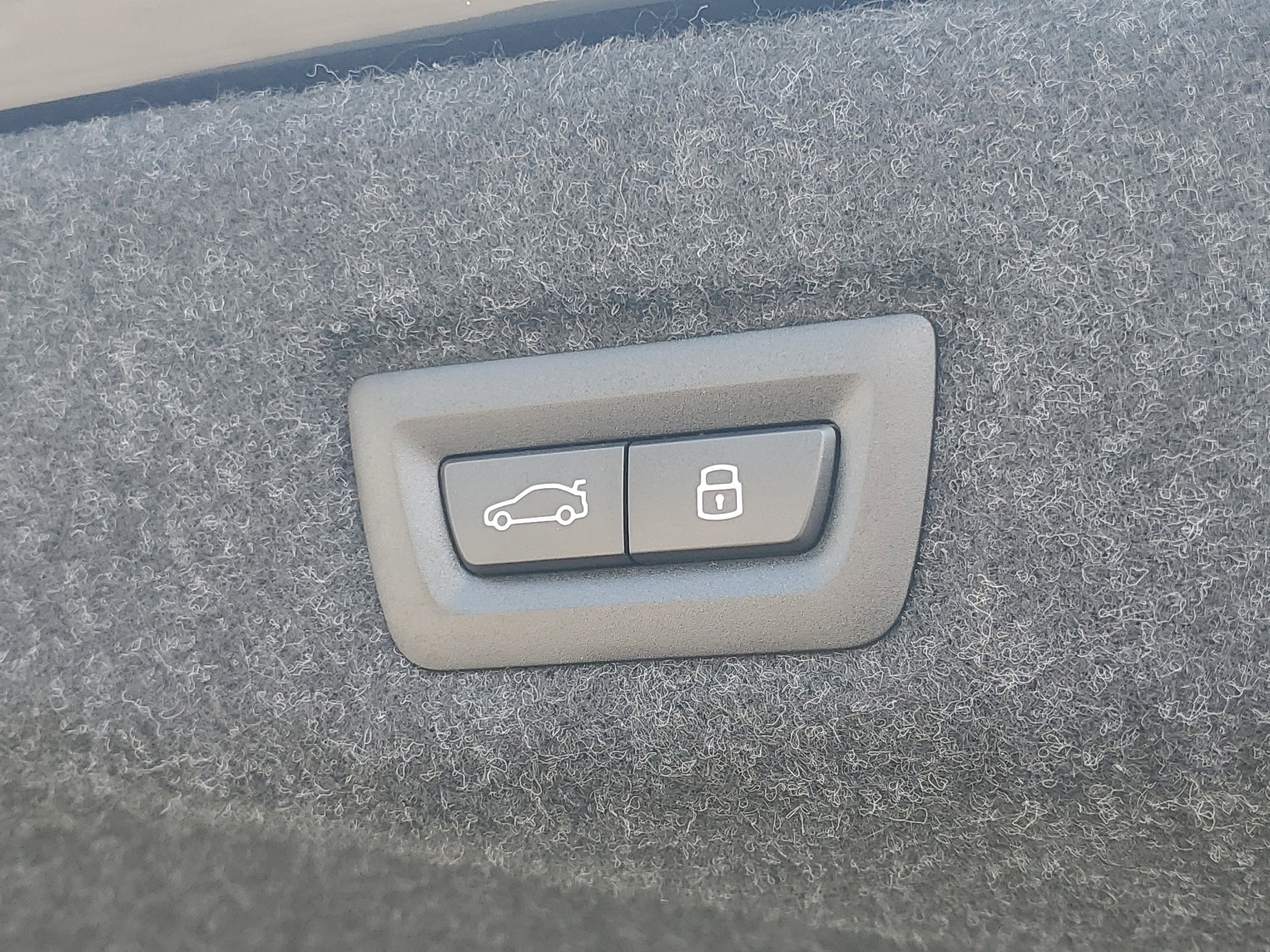 New 2026 BMW 540i xDrive w/ M Sport Package image 26