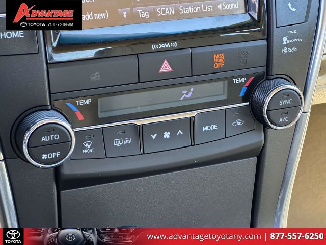 Used 2016 Toyota Camry XLE FWD image 32
