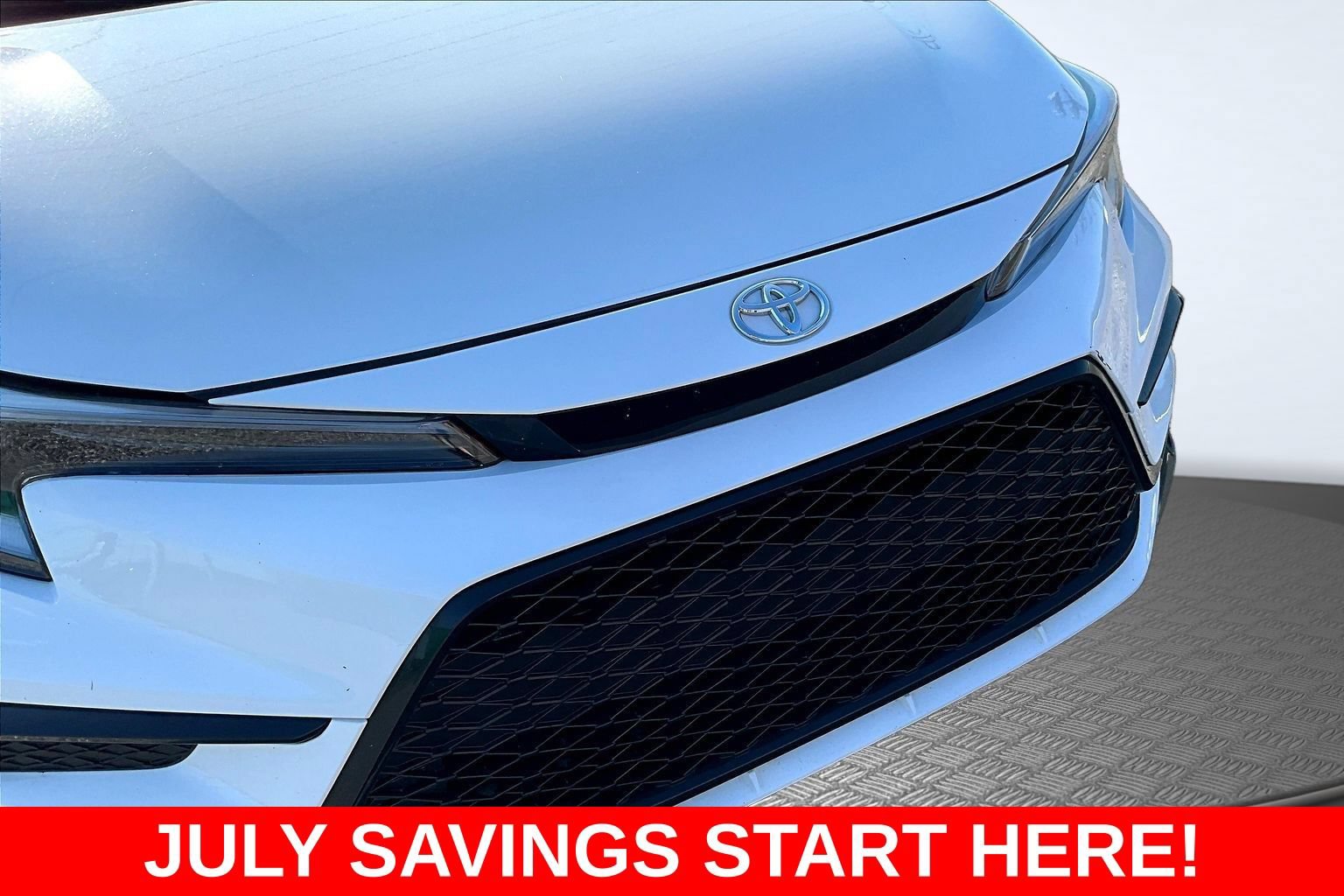 Used 2025 Toyota Corolla SE FWD image 41