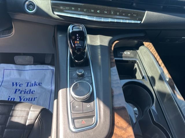 Used 2022 Cadillac Escalade Premium Luxury Platinum image 20