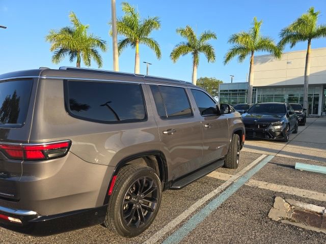 Used 2022 Jeep Wagoneer Series III w/ Convenience Group I RWD image 6