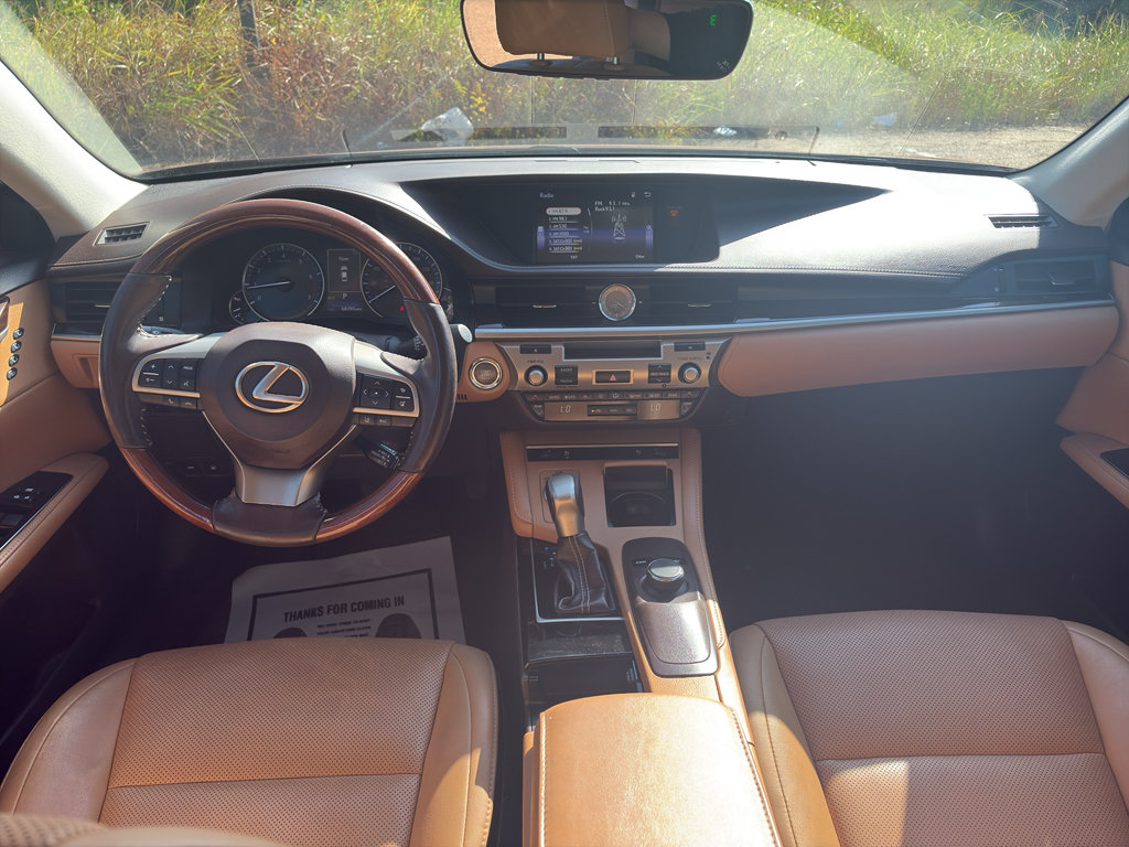 Used 2018 Lexus ES 350 w/ Premier Package FWD image 15