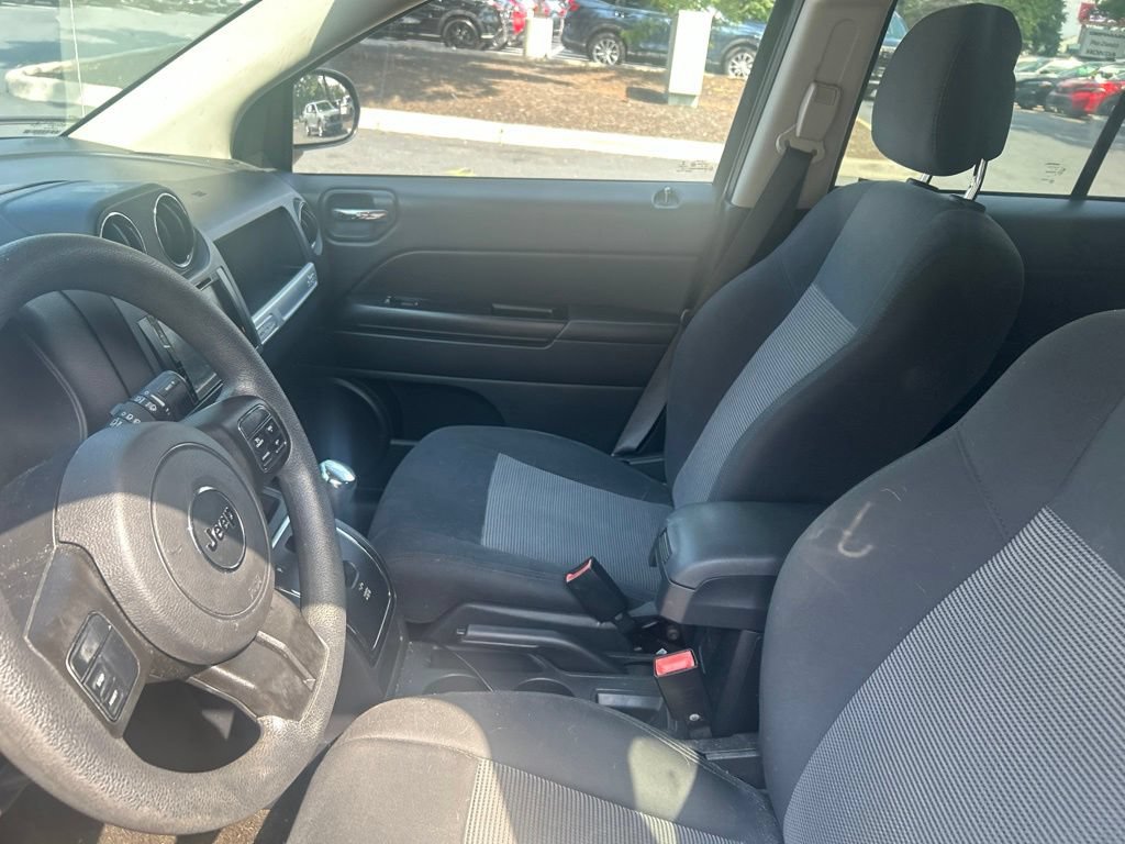 Used 2015 Jeep Compass Sport w/ Power Value Group FWD image 14