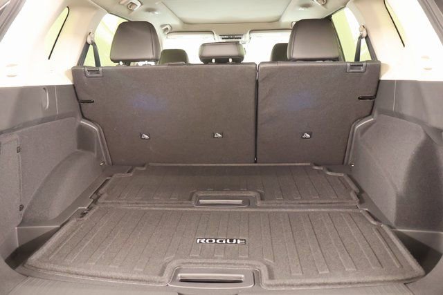 New 2026 Nissan Rogue Platinum image 26