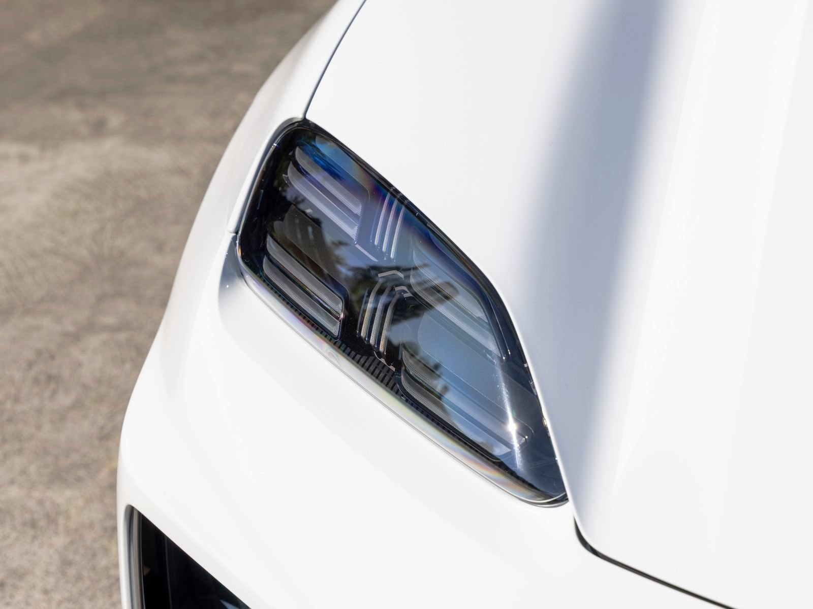 New 2025 Porsche Macan Turbo Electric AWD/4WD image 14