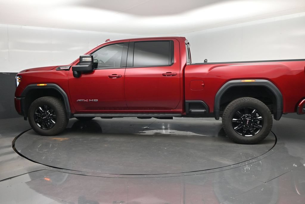 Used 2025 GMC Sierra 2500 AT4 w/ AT4 Premium Plus Package AWD/4WD image 10
