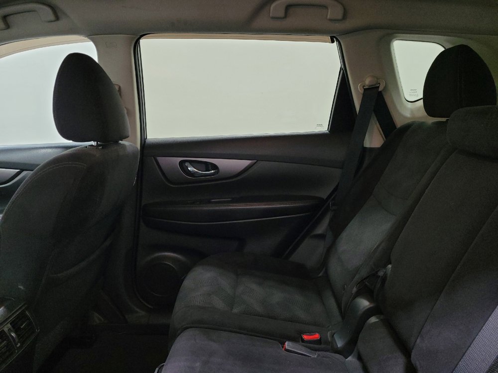 Used 2014 Nissan Rogue SV AWD/4WD image 18