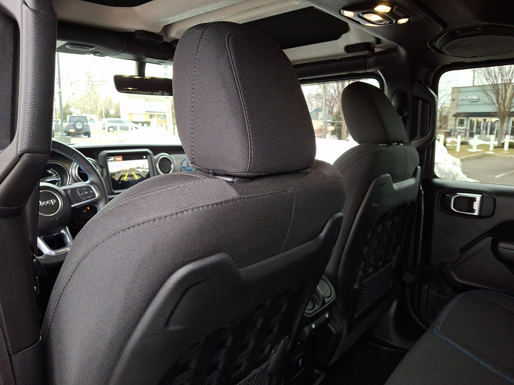 Used 2022 Jeep Wrangler Unlimited Rubicon 4xe w/ Cold Weather Group image 21