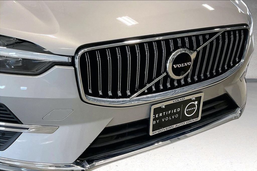 Certified 2023 Volvo XC60 B5 Plus AWD/4WD image 33
