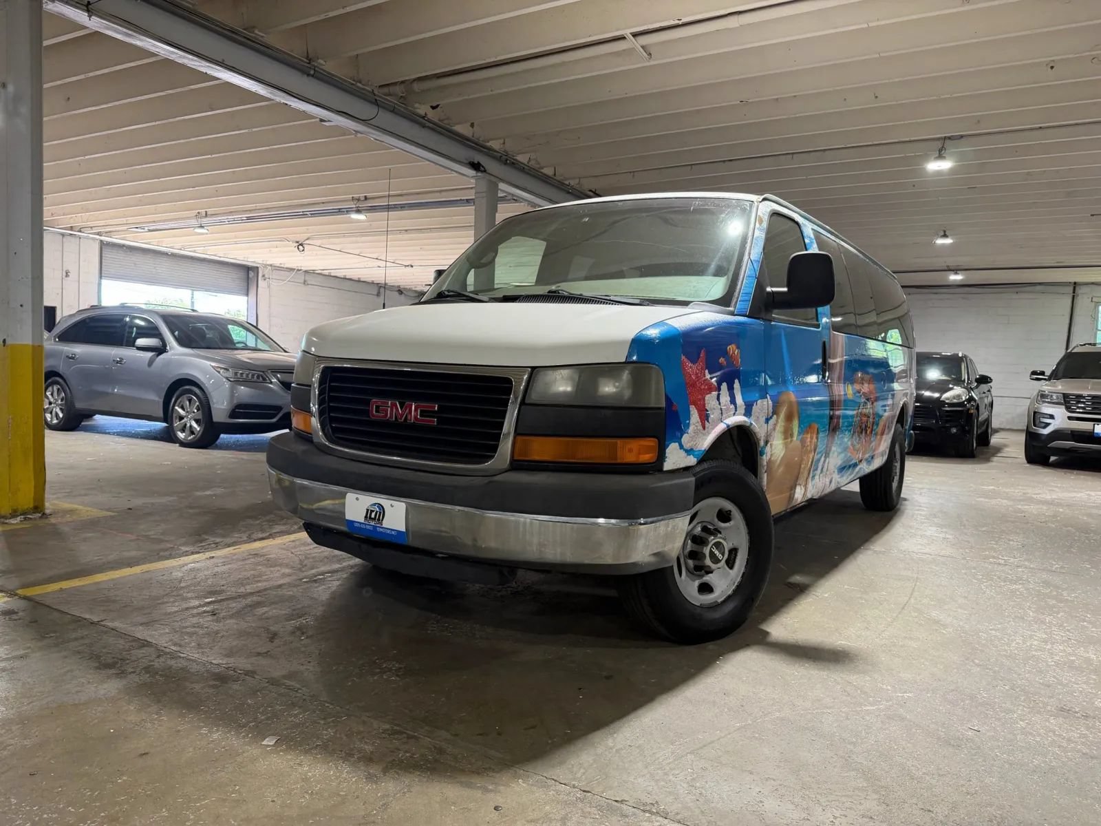 Used 2010 GMC Savana 3500 LT w/ LT Preferred Equipment Group RWD image 1