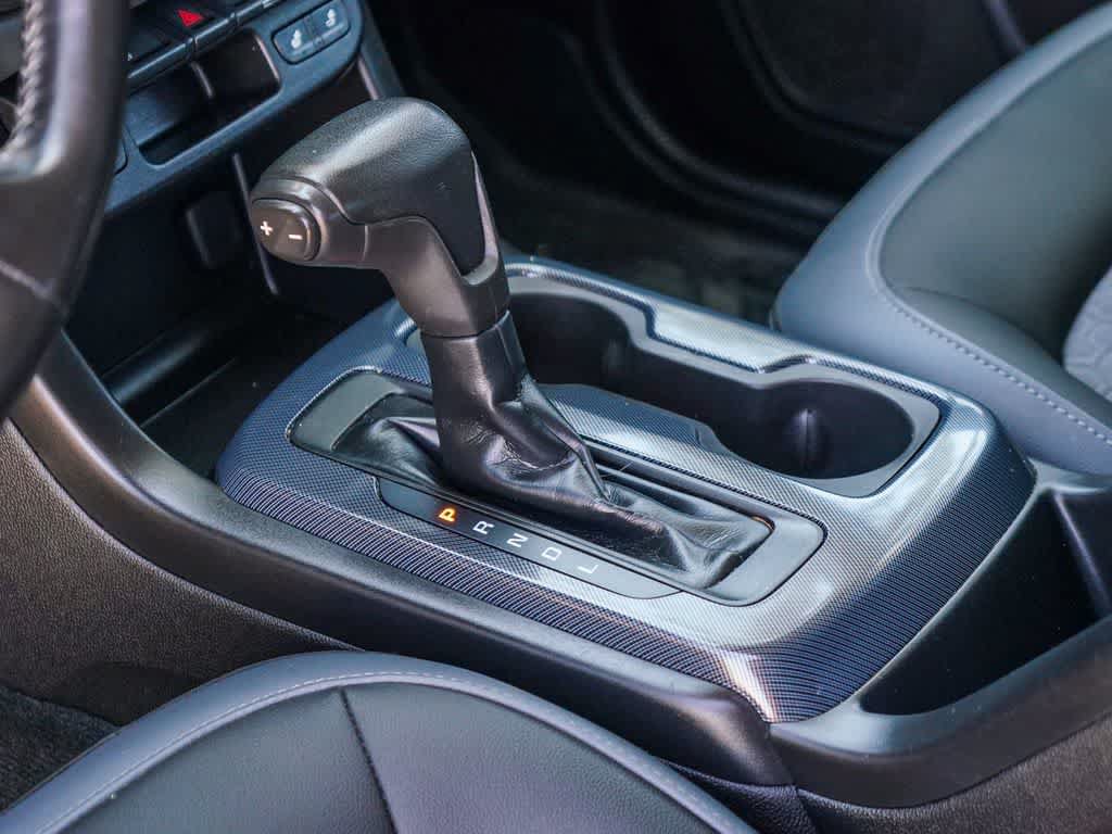 Used 2017 Chevrolet Colorado Z71 RWD image 18