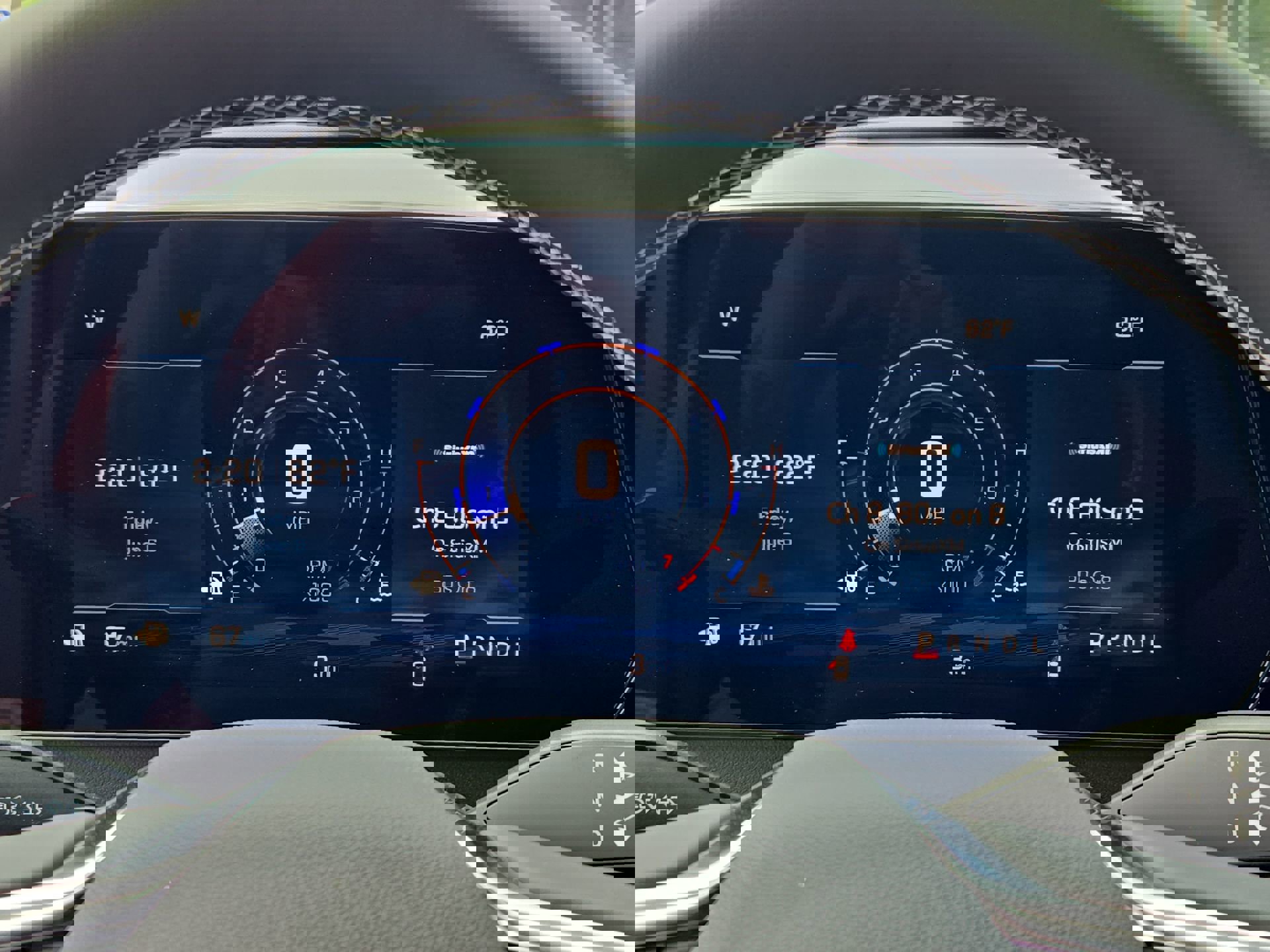 New 2025 Chevrolet Traverse LT w/ LPO, Floor Liner Package image 42