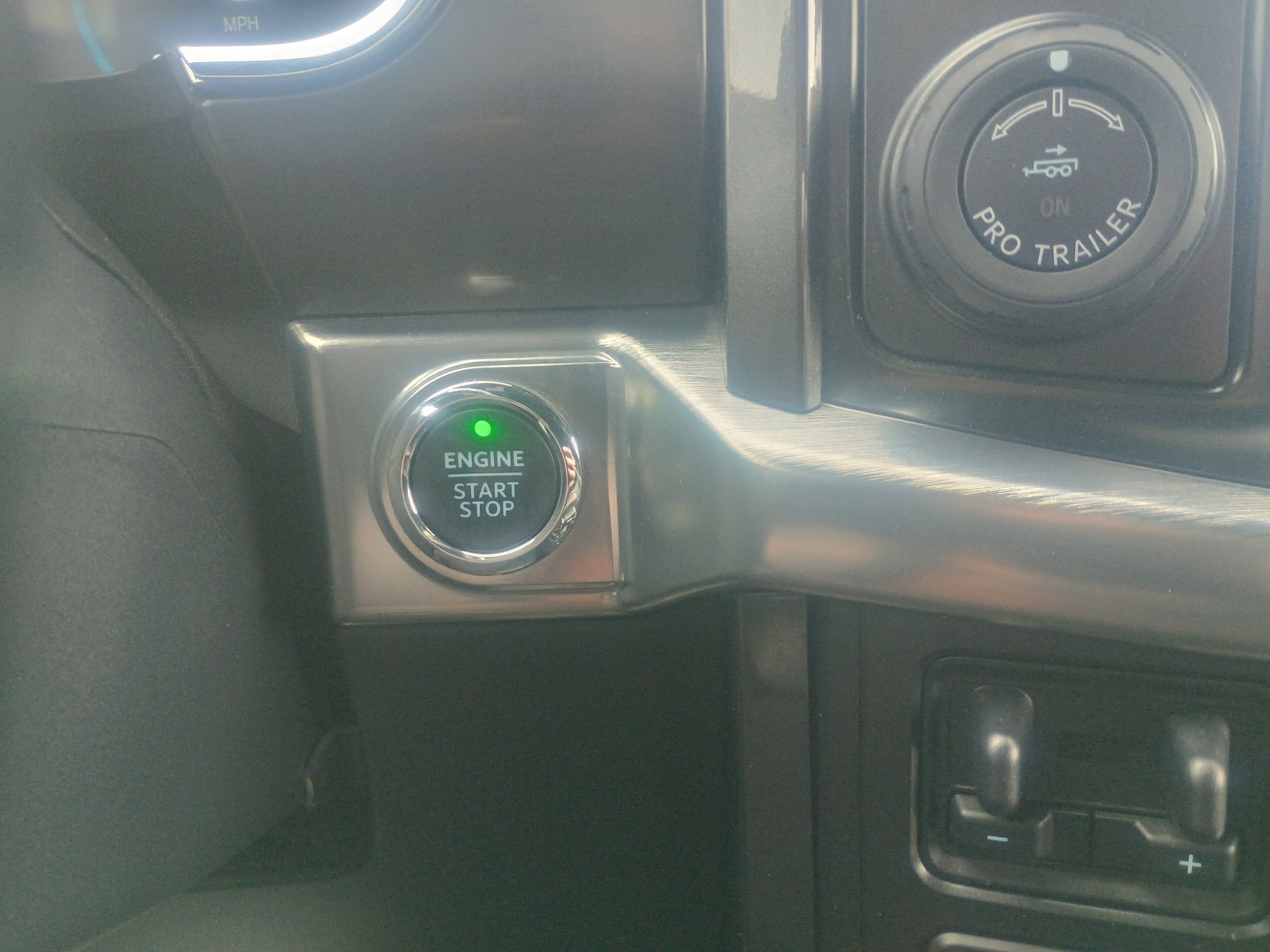 Used 2021 Ford F150 Lariat w/ Equipment Group 502A High image 25