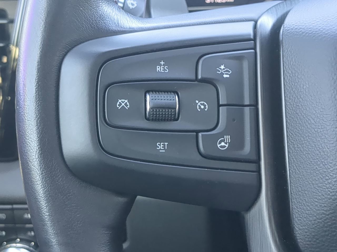 Used 2024 GMC Sierra 1500 AT4X AWD/4WD image 24