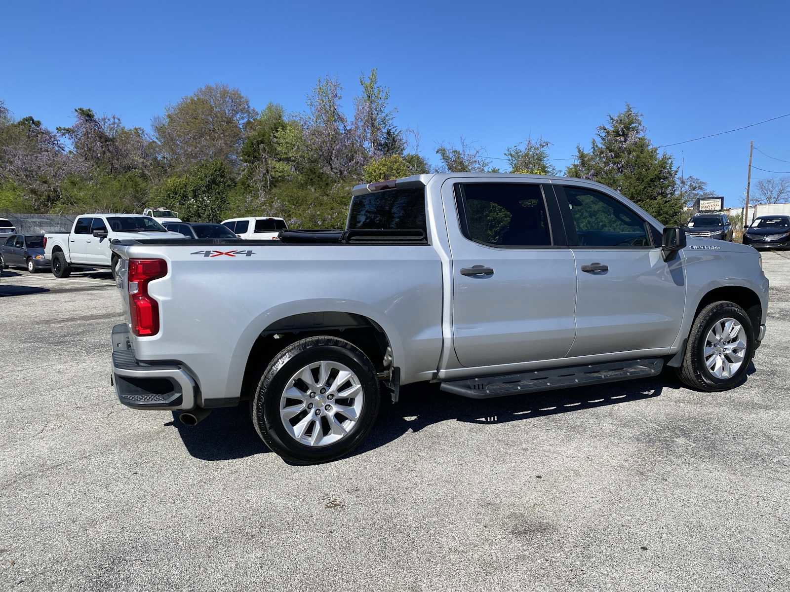 Used 2019 Chevrolet Silverado 1500 Custom w/ Custom Convenience Package image 5