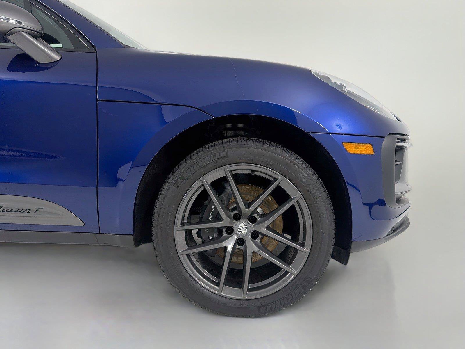 Certified 2024 Porsche Macan Turbo AWD/4WD image 29