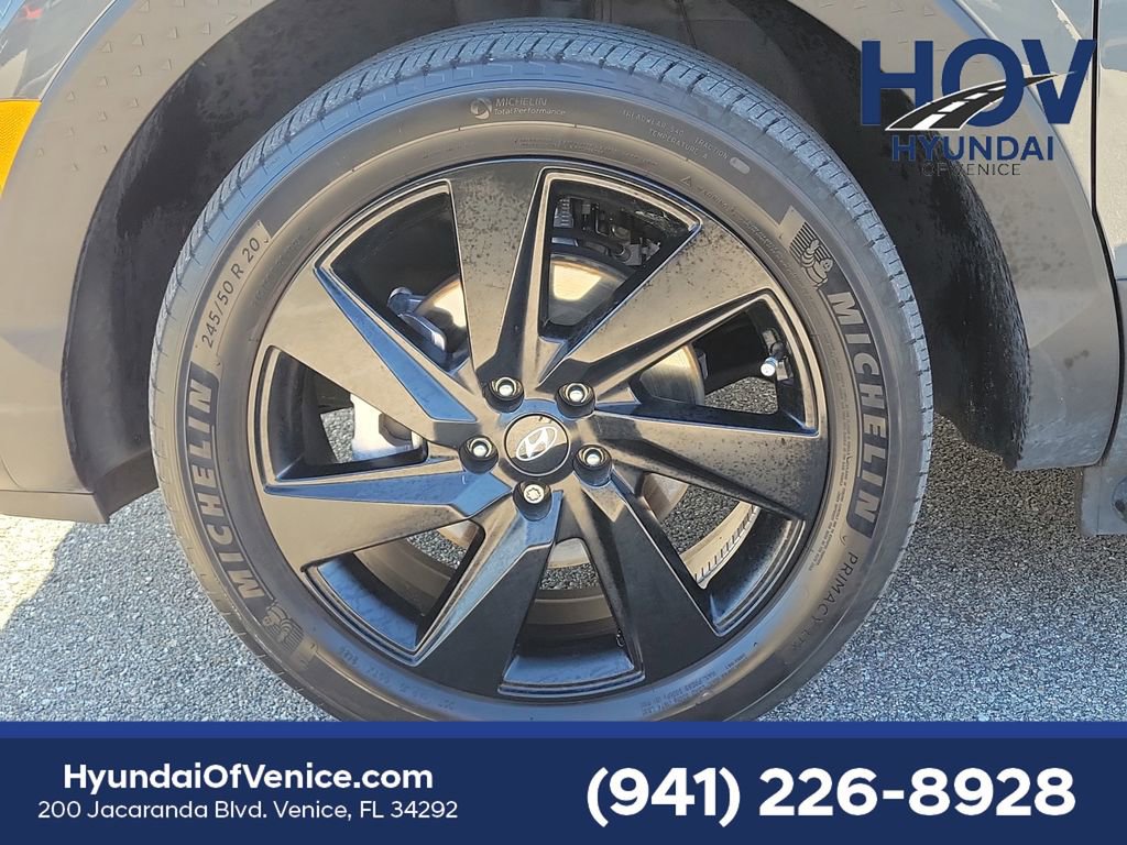 Certified 2024 Hyundai Santa Cruz Night image 13