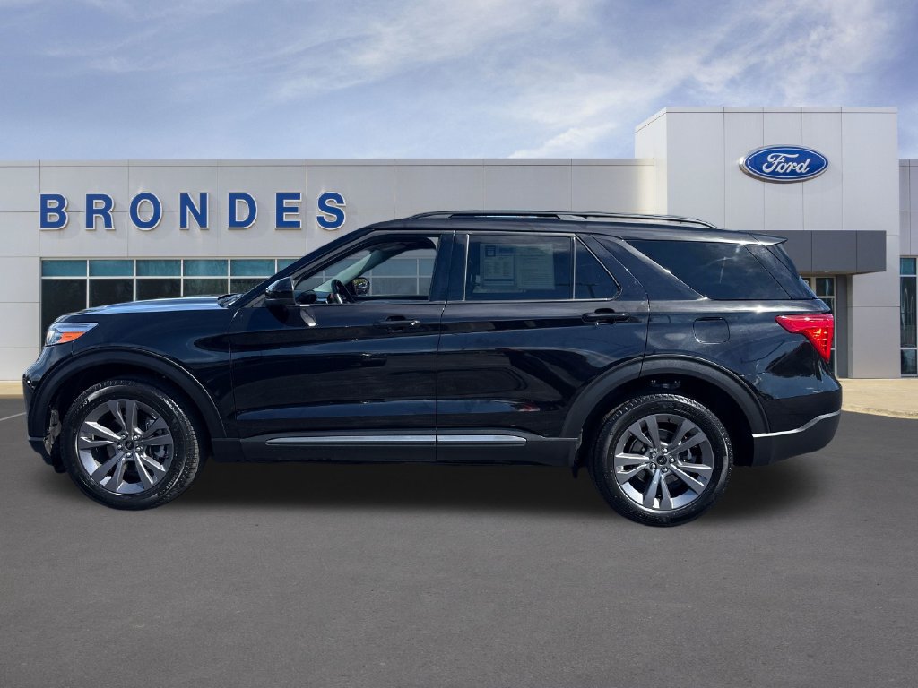 Used 2024 Ford Explorer XLT w/ Equipment Group 202A