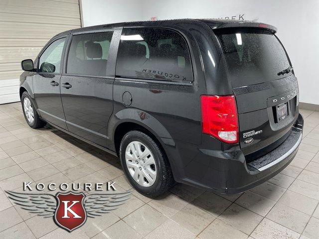 Used 2020 Dodge Grand Caravan SE FWD image 4