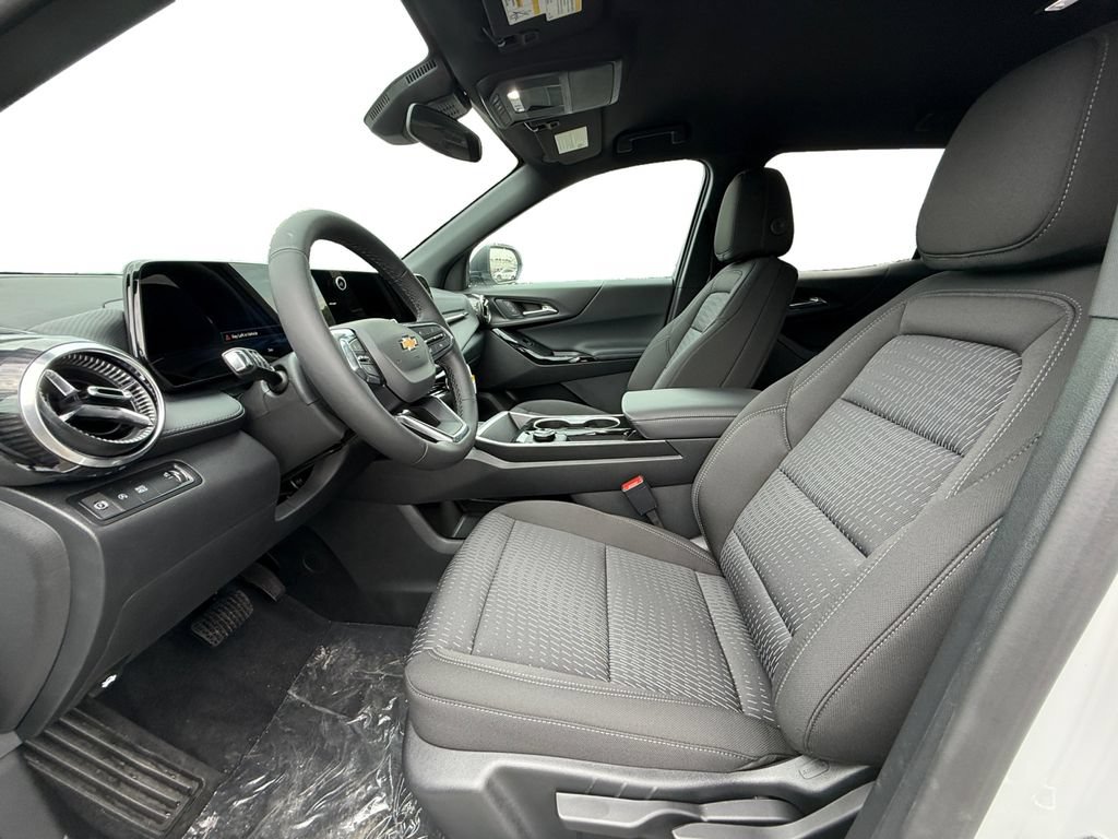 New 2027 Chevrolet Equinox LT FWD image 9