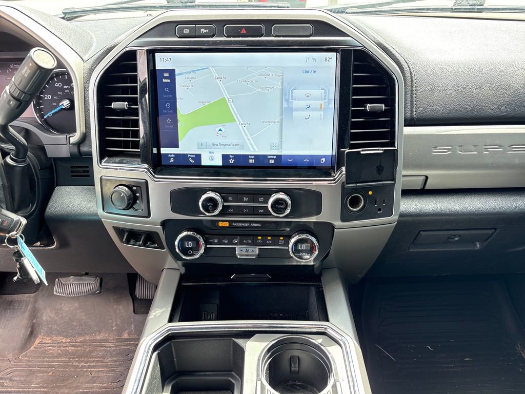 Used 2022 Ford F250 Lariat w/ Black Appearance Package AWD/4WD image 22