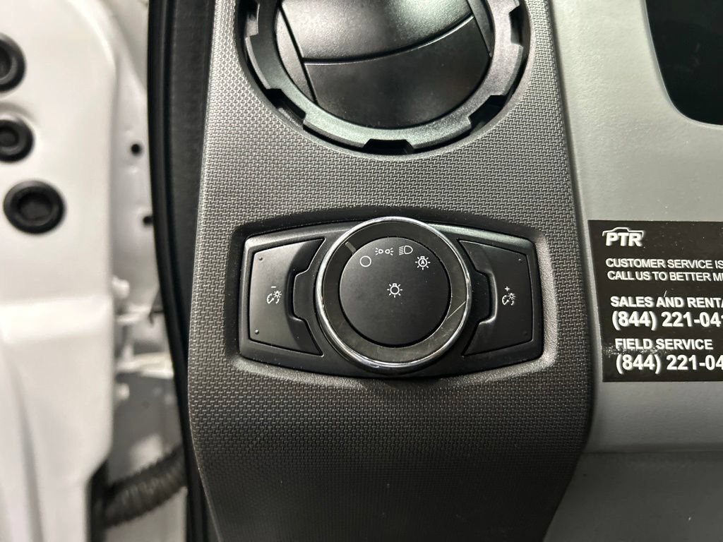 Certified 2022 Ford F750 2WD Regular Cab Super Duty image 9