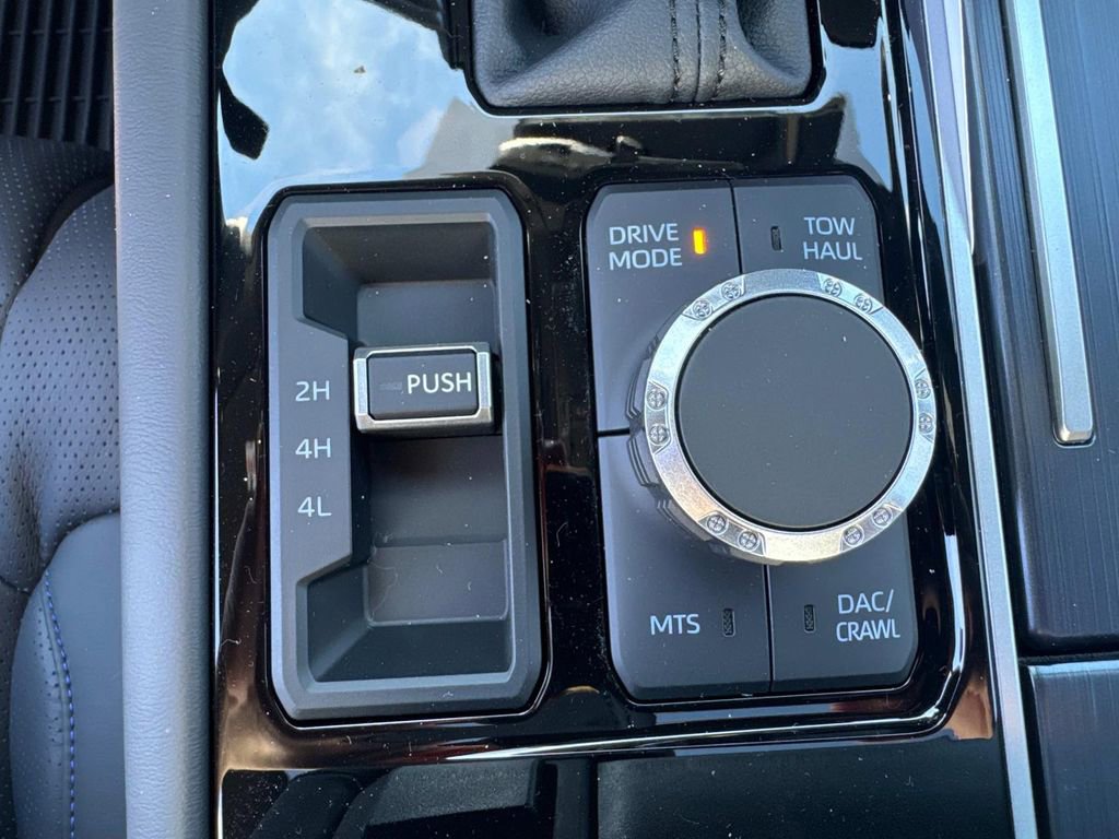 New 2025 Toyota Tundra Platinum w/ TRD Off-Road Package image 24
