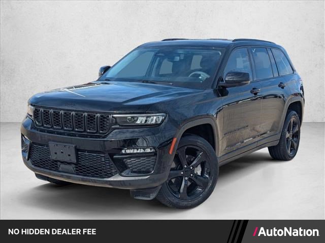Used 2023 Jeep Grand Cherokee Limited w/ Black Appearance Package