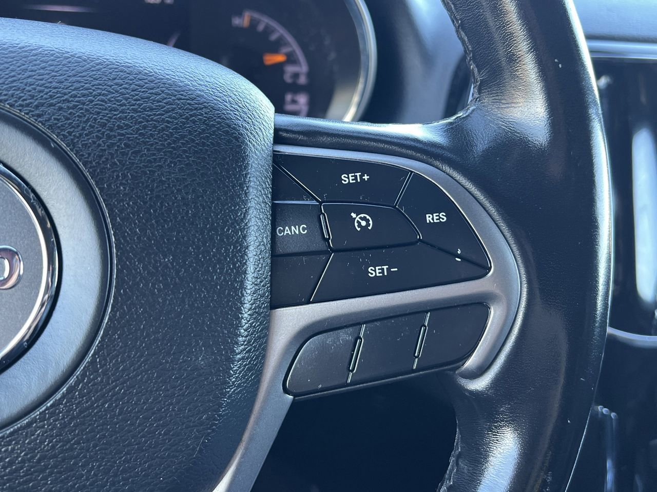 Used 2020 Jeep Grand Cherokee Limited image 15