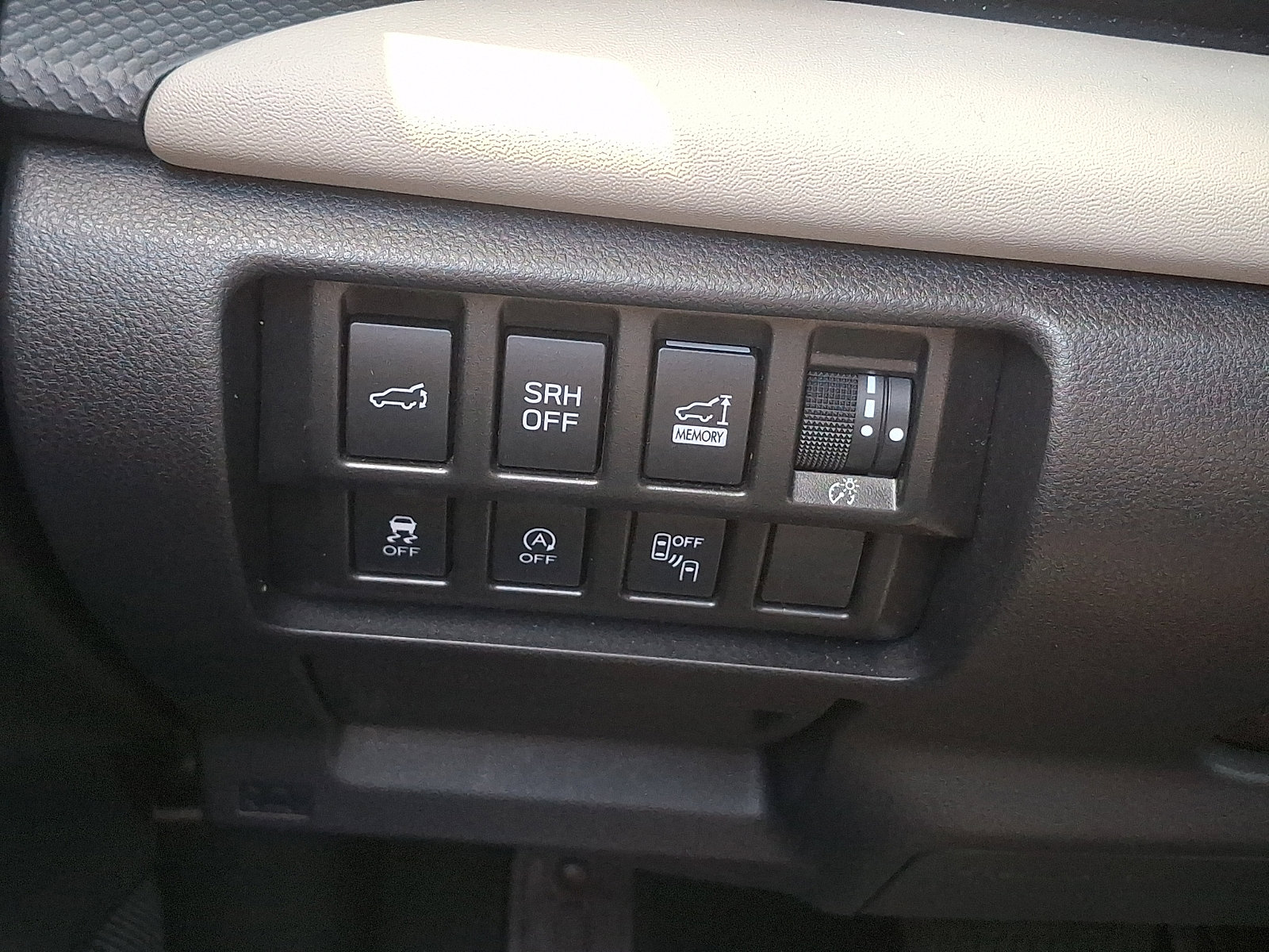 Used 2023 Subaru Forester Limited w/ Popular Package #2 AWD/4WD image 28
