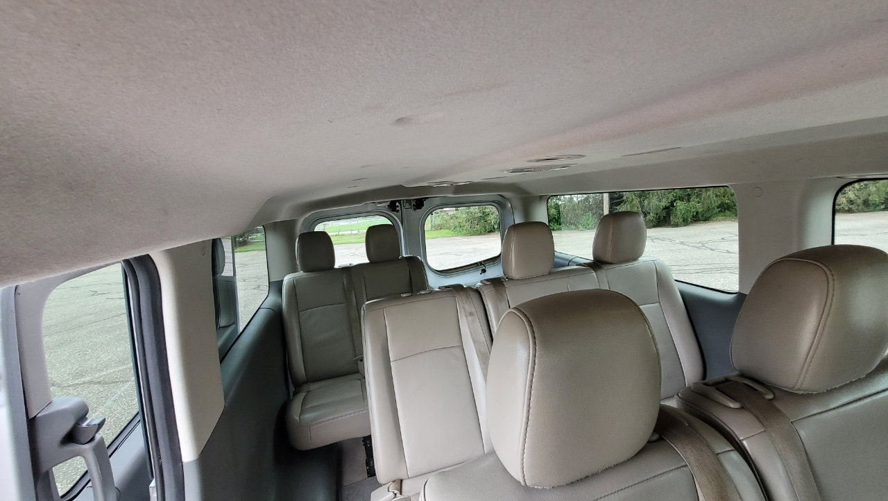 Used 2019 Nissan NV 3500 SL image 15