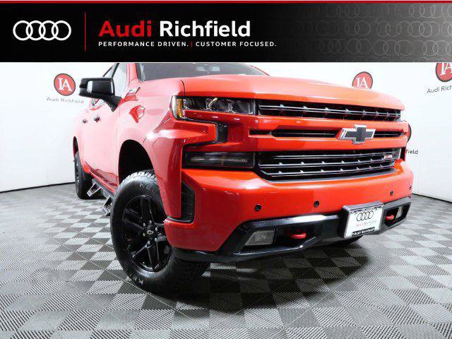 Used 2021 Chevrolet Silverado 1500 LT Trail Boss w/ Convenience Package II AWD/4WD image 2