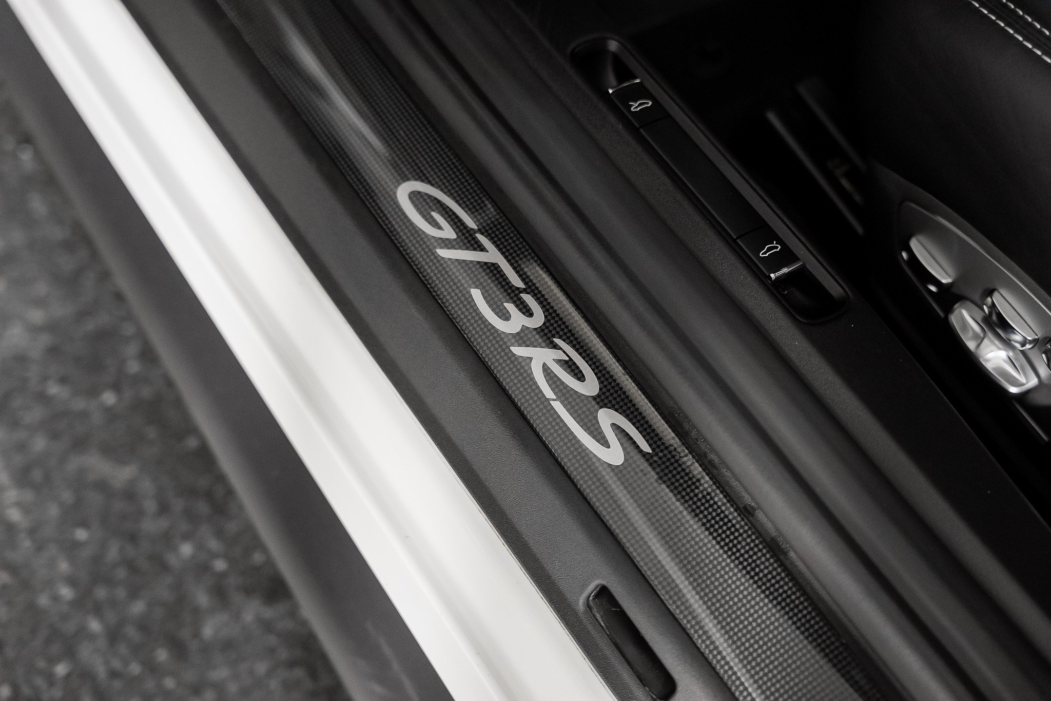 Used 2019 Porsche 911 GT3 RS RWD image 73