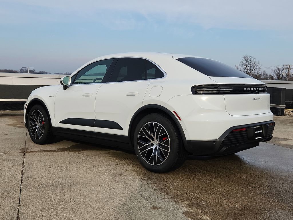 New 2026 Porsche Macan 4S Electric image 3