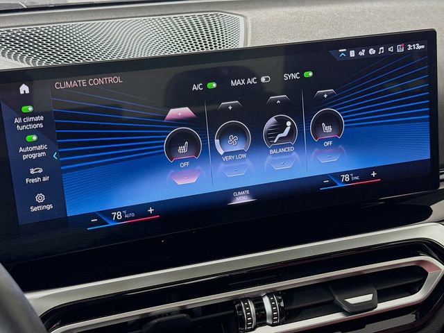 Used 2023 BMW 330i xDrive 330i xDrive w/ Driving Assistance Package image 18