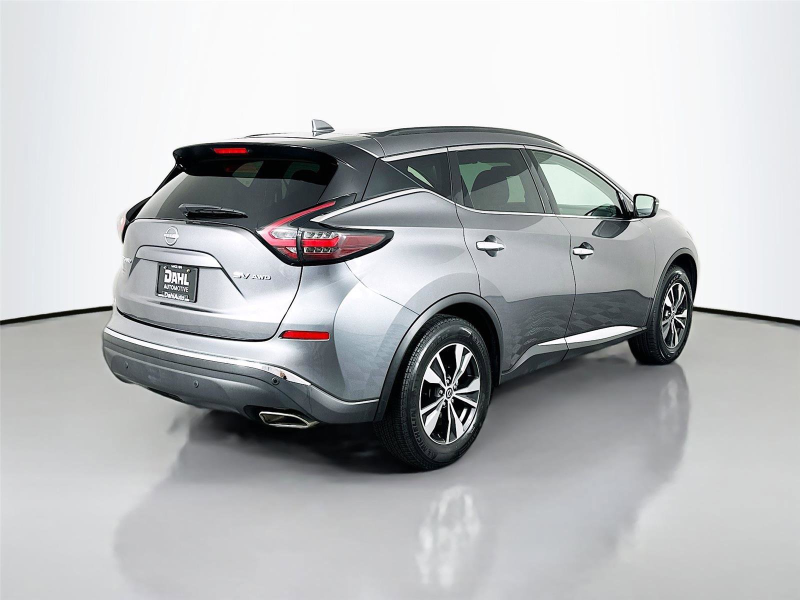 Used 2024 Nissan Murano SV AWD/4WD image 13