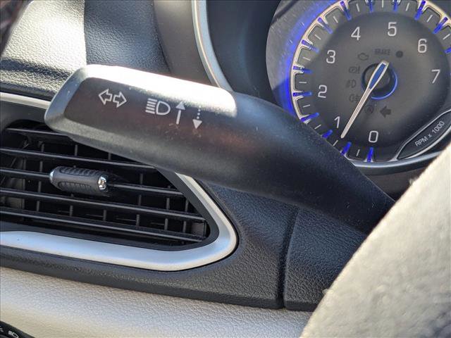 Used 2018 Chrysler Pacifica Touring-L image 8