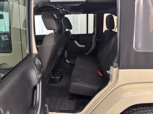 Used 2017 Jeep Wrangler Unlimited Sahara w/ Max Tow Package AWD/4WD image 11