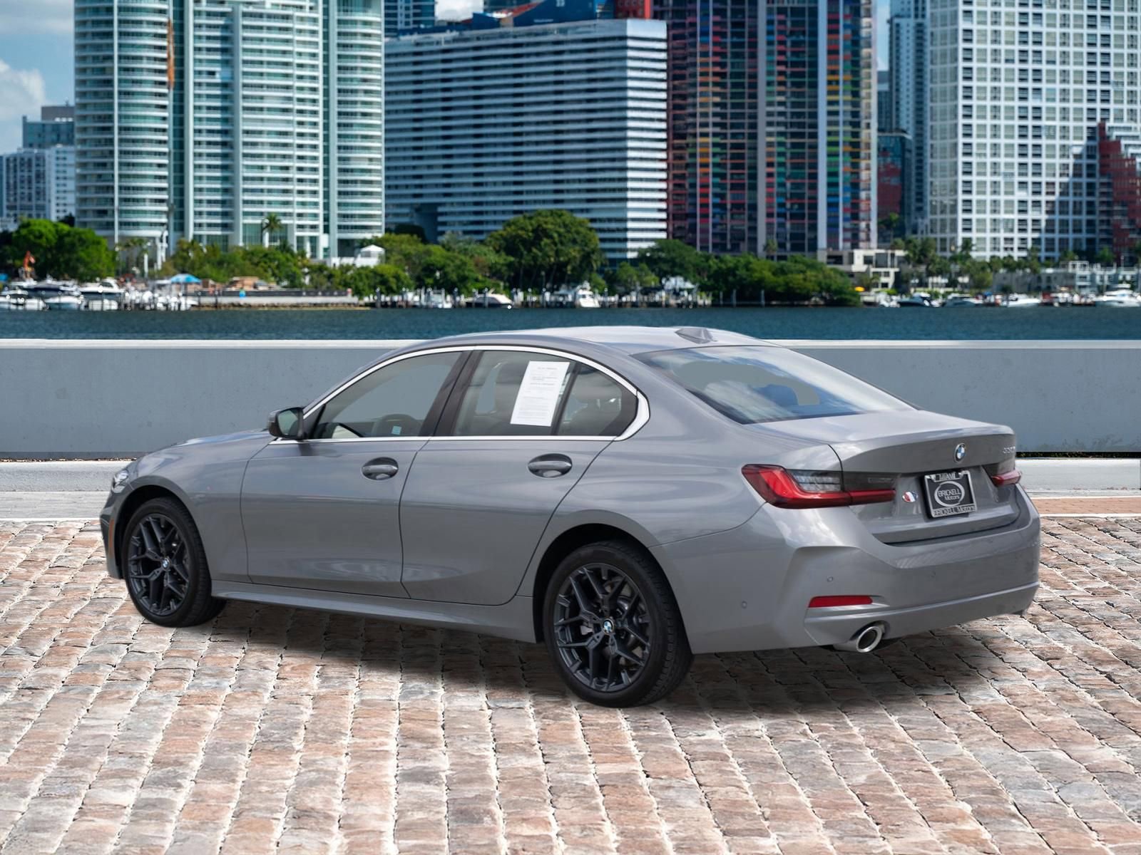 Used 2025 BMW 330i Sedan w/ Convenience Package RWD image 7
